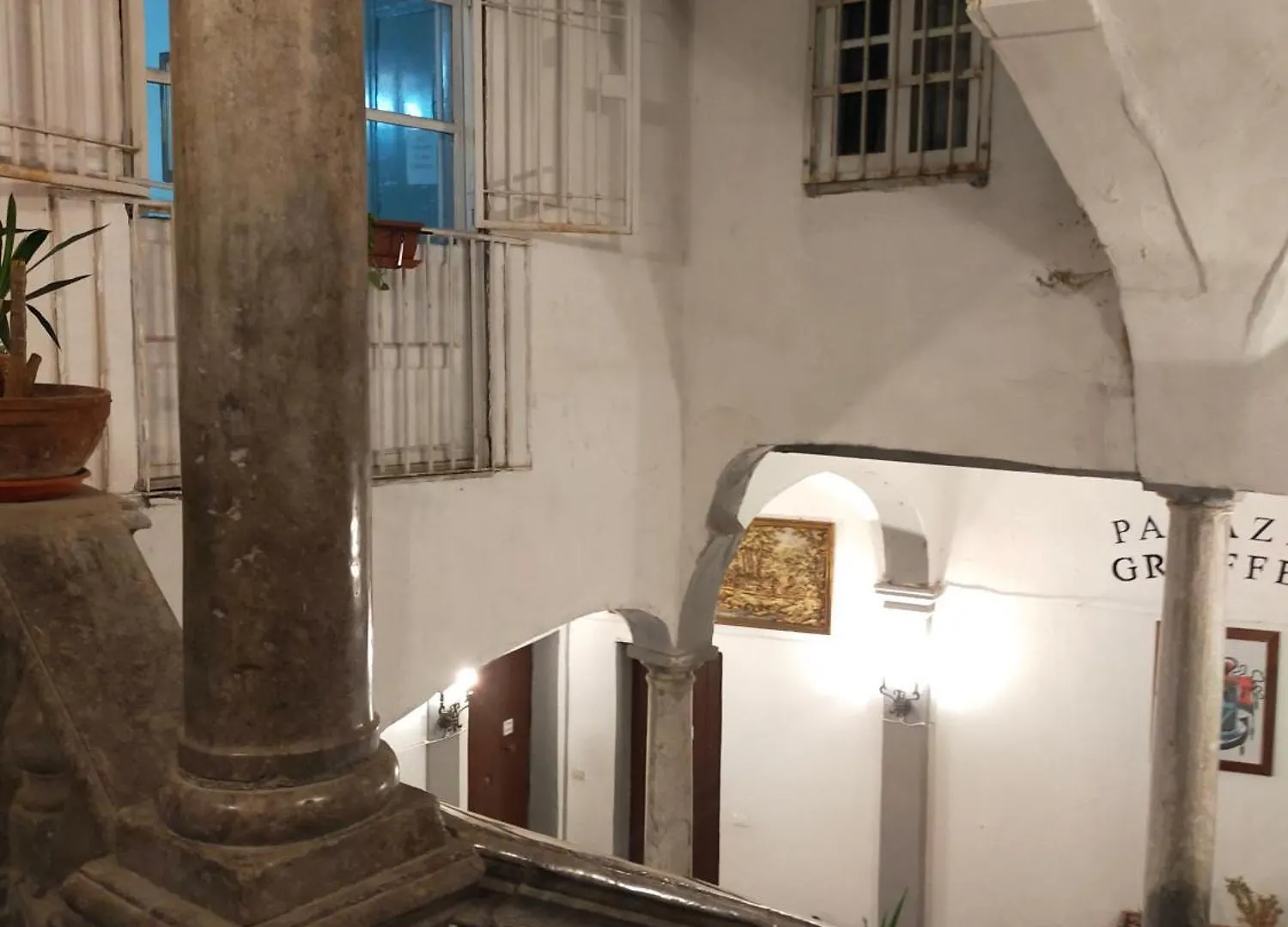 Appartamento casa in palazzo Graffeo Erika Palermo